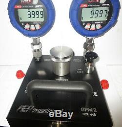 Hydraulic Pressure Calibration Pump 10 kpsi + one XP2i Digital Pressure Gauge