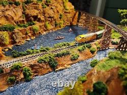 Model Train railroad set layout-N gauge- LAST ONE