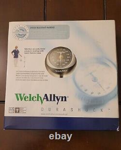 Pocket Style Welch Allyn DS45-11 Gauge with Durable One Piece, Adult Cuff