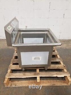 Regency 23 16-Gauge Stainless Steel One Compartment Commercial Sink