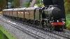 Gauge 1 Live Steam Engines Fonctionnant Sur Une Nouvelle Piste À Norfolk En Angleterre