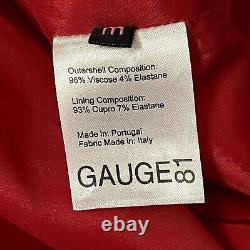 Robe mini à une épaule Gauge81 pour femme, neuve avec étiquette, couleur rouge flamboyant, taille moyenne.